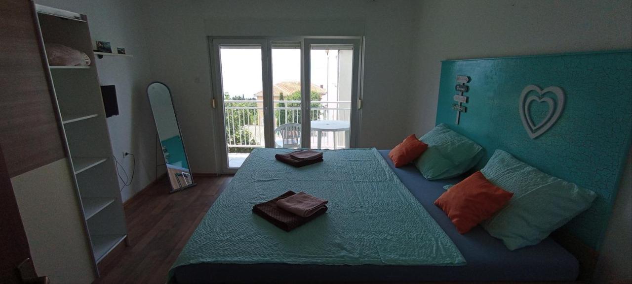 App Zeljka, 200M Beach Novi Vinodolski Exterior foto